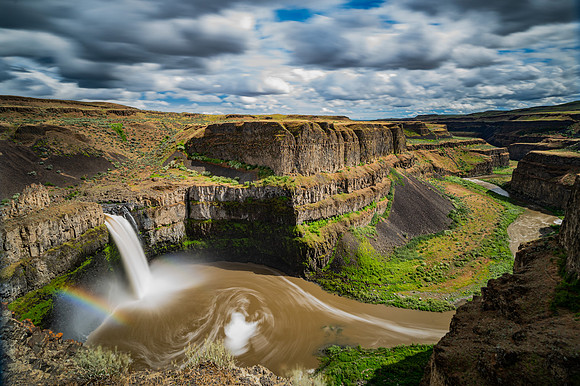 Rainbow at Palouse Falls