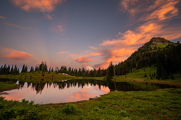 Mount Rainier/Tahoma Sunrise with TIpsoo Lake