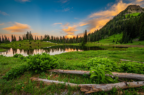 Sunrise with Mount Rainier and Tipsoo Lake