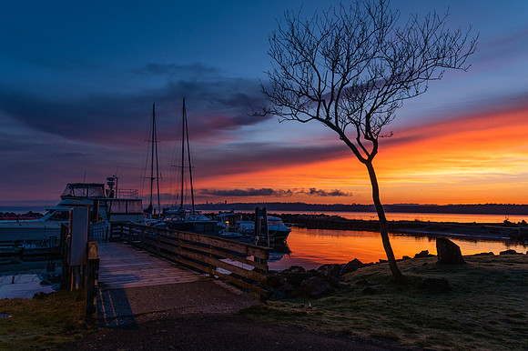 Marina Sunrise at Blake Island Lisa Mize