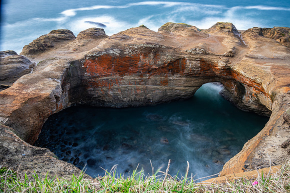DSC_1889 Devil's Punchbowl 12x18 Metallic $95
