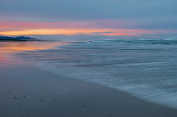 DSC_1793 Sunrise at Rockaway Beach 12x18 Metallic $95