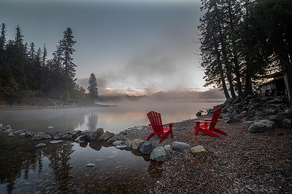 Lisa Mize-Take a Seat-photography-glossy paper-12x18in-2023
